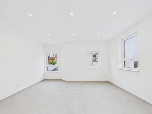 Wohnung zum Kauf 650.000 € 8 Zimmer 175 m² Mötzingen 71159