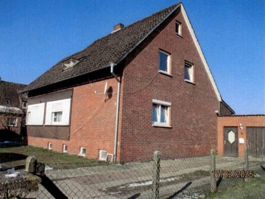 Einfamilienhaus zum Kauf provisionsfrei 120.000 € 6 Zimmer 128 m² 711 m² Grundstück Leese 31633