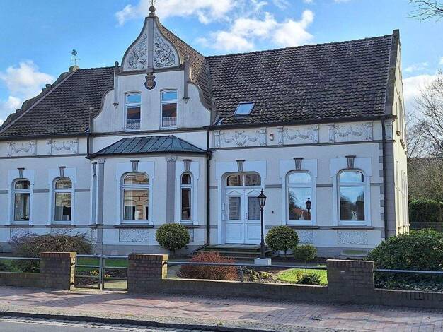 Villa zum Kauf provisionsfrei 675.000 € 12 Zimmer 400 m² 3.200 m² Grundstück Emstek 49685