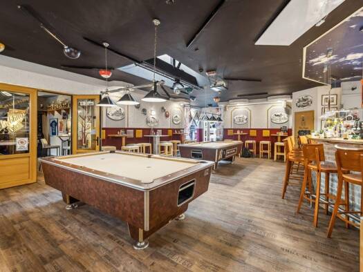 Restaurant zum Kauf 160.000 € 100 m² Gastrofläche 1.232 m² Grundstück Böhlen 04564