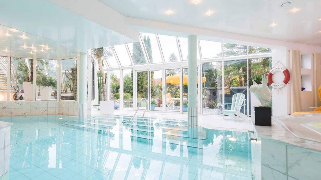 Villa zum Kauf 2.500.000 € 8 Zimmer 439 m² 922 m² Grundstück Aich Aichtal 72631
