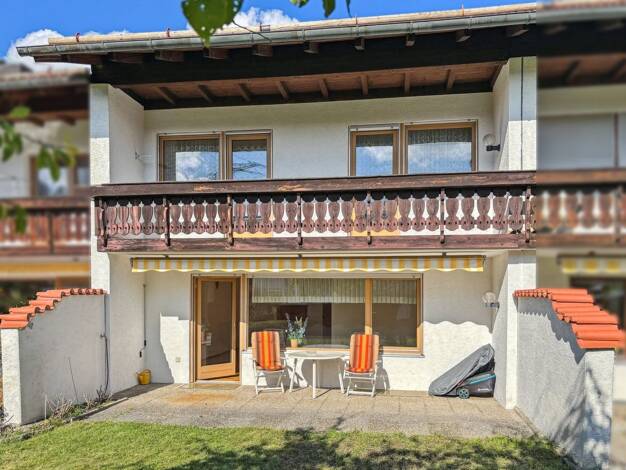 Reihenmittelhaus zum Kauf 670.000 € 5 Zimmer 162 m² 326,3 m² Grundstück Traunstein 83278