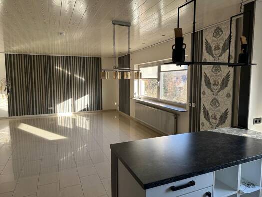 Wohnung zur Miete 750 € 3 Zimmer 95 m² Geschoss 1/1 frei ab sofort Altenwald Sulzbach/Saar 66280