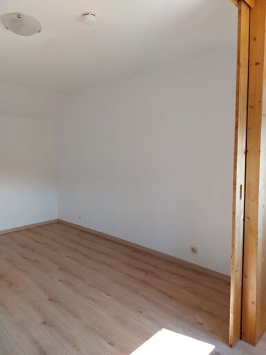 Loft zur Miete 570 € 2,5 Zimmer 65 m² 2. Geschoss Lay 2 Koblenz-Lay 56073