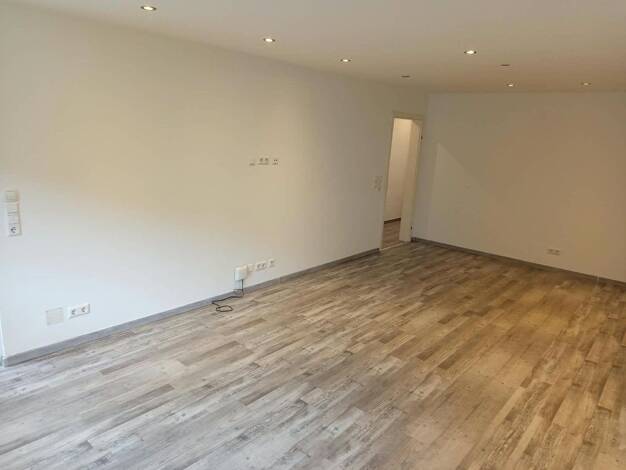Wohnung zur Miete 1.500 € 4 Zimmer 97 m² EG Kastanienallee 2 Südweststadt Offenburg 77656