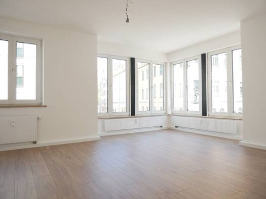 Wohnung zur Miete 890 € 2 Zimmer 63 m² 1. Geschoss frei ab 01.11.2026 Lange Gasse 3 b Innenstadt Innenstadt 86152