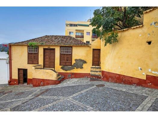 Villa zum Kauf 300.000 € 3 Zimmer 306 m² 375 m² Grundstück Santa Cruz de la Palma 38700