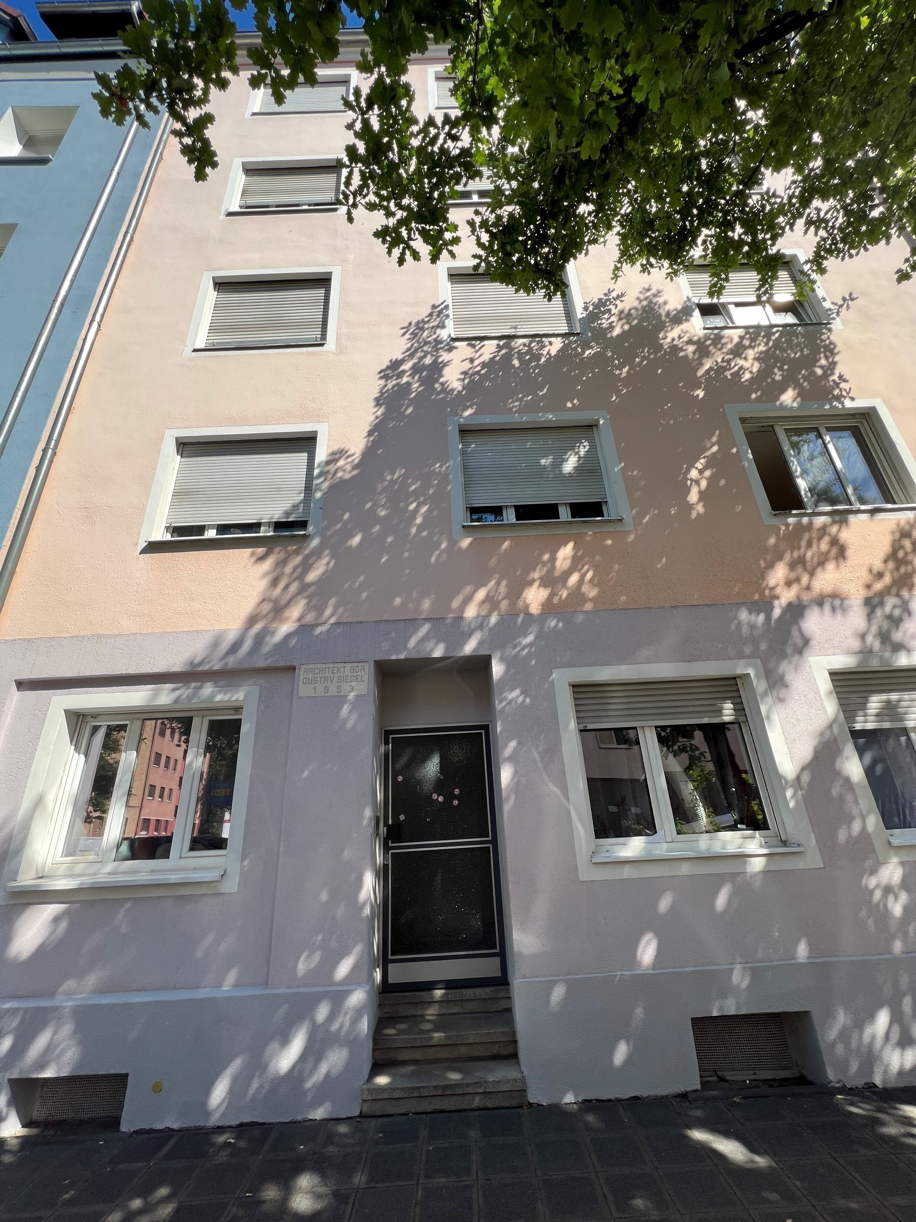 Wohnung zum Kauf 139.000 € 2 Zimmer 52 m²<br/>Wohnfläche 1.<br/>Geschoss Hummelstein Nürnberg 90459