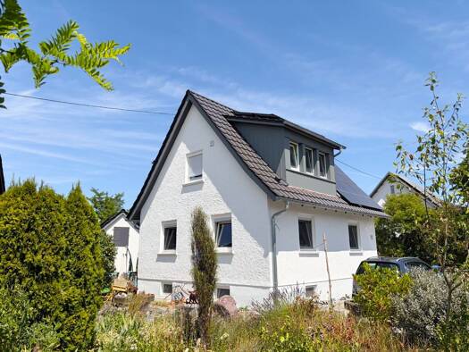 Einfamilienhaus zum Kauf 450.000 € 4,5 Zimmer 83 m² 799 m² Grundstück Dettingen Dettingen an der Iller 88451