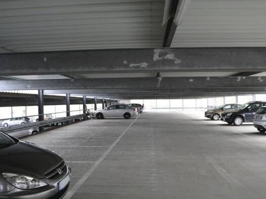 Außenstellplatz zur Miete 44 € Weißdornstr. 15 Grünau-Ost Leipzig 04209