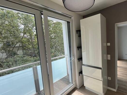 Wohnung zur Miete 1.300 € 2,5 Zimmer 69 m² Geschoss 2/3 frei ab sofort Ostend Frankfurt am Main 60316