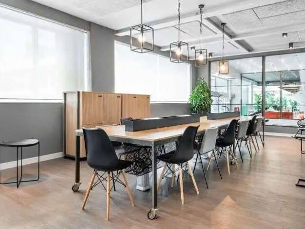 Bürofläche zur Miete provisionsfrei 900 m² Bürofläche teilbar ab 15 m² Uhlandstraße 9 Eberstadt Darmstadt 64297