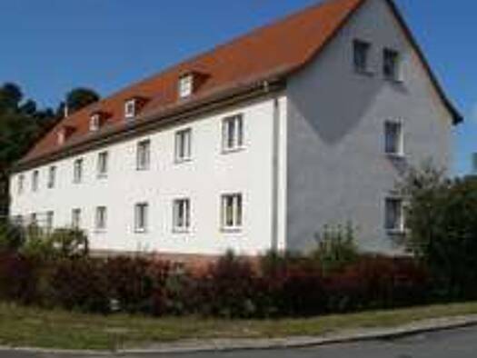 Wohnung zur Miete 280 € 3 Zimmer 52,9 m² 1. Geschoss frei ab sofort Schillerstraße 1 Deutzen Neukieritzsch 04575