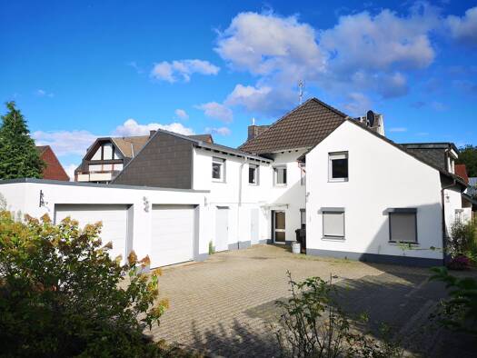 Doppelhaushälfte zum Kauf 329.000 € 6 Zimmer 135 m² 817 m² Grundstück frei ab sofort Bettrath Ost 41066