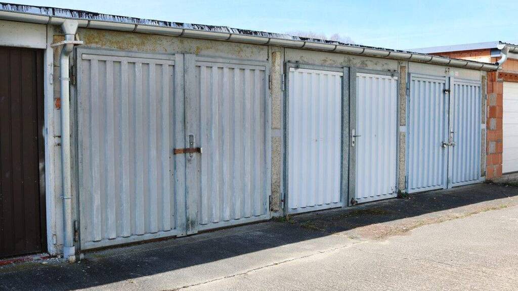 Garage zur Miete 65 € Blankenburger Straße 999 Thale 06502