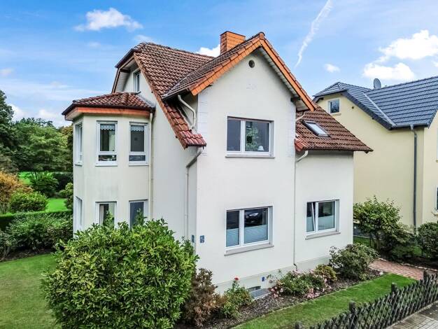 Mehrfamilienhaus zum Kauf als Kapitalanlage geeignet 539.000 € 8,5 Zimmer 155,5 m² 1.259 m² Grundstück Schildesche Bielefeld 33611