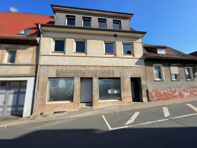 Mehrfamilienhaus zum Kauf 69.000 € 8 Zimmer 166 m² 210 m² Grundstück Sandersleben Arnstein 06456