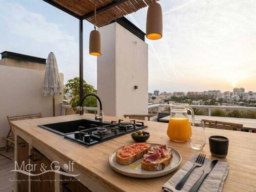 Penthouse zur Miete 7.000 € 3 Zimmer 150 m² 5. Geschoss Pintor Fernando Soria 12 Alicante 03540