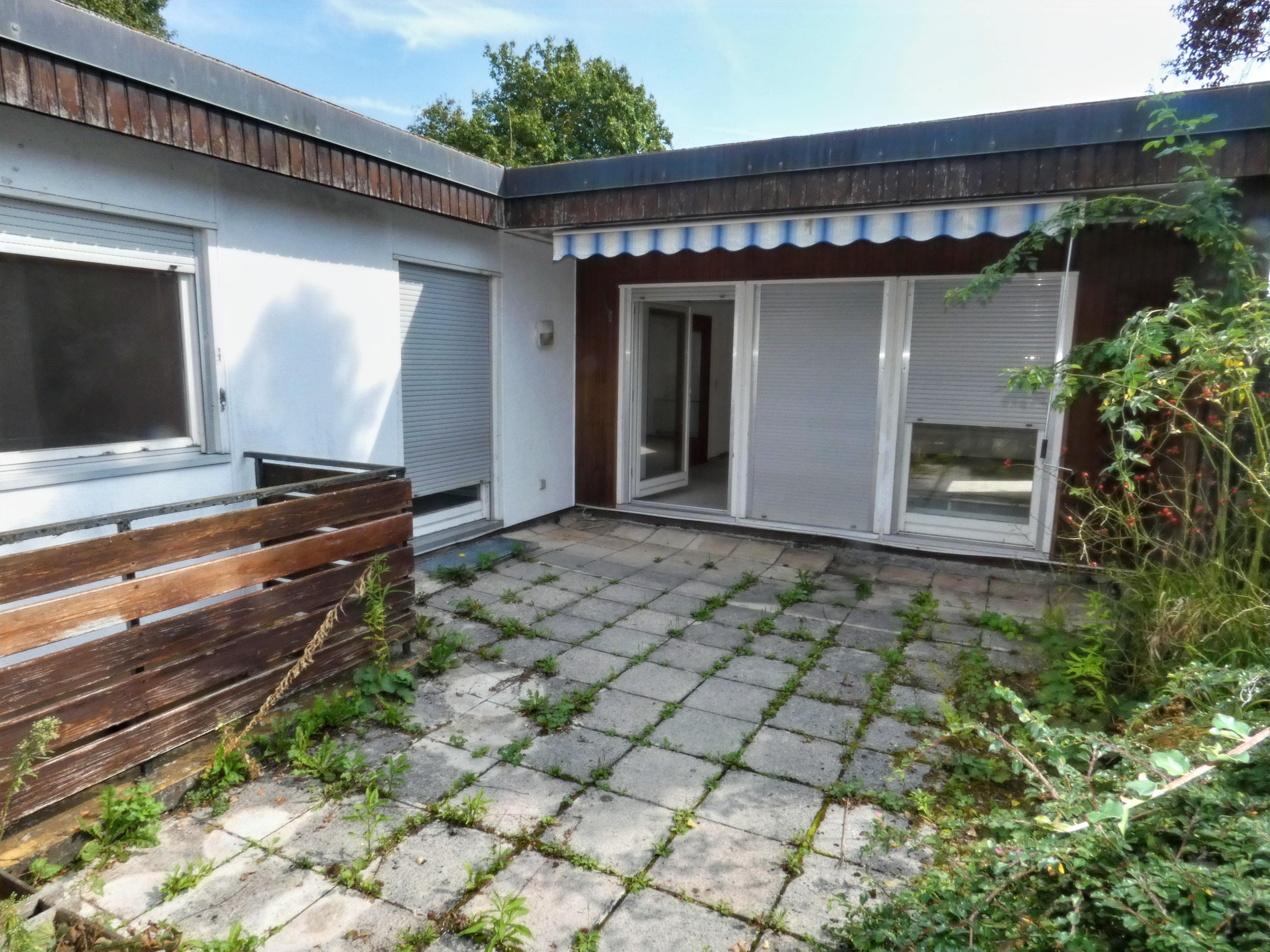 Einfamilienhaus zum Kauf 210.000 € 7,5 Zimmer 150 m²<br/>Wohnfläche 480 m²<br/>Grundstück ab sofort<br/>Verfügbarkeit Mittelrain Heidenheim 89520