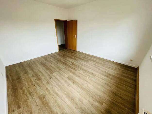 Wohnung zur Miete 400 € 3 Zimmer 66 m² 2. Geschoss Theaterstraße 40 Untermhaus Gera 07545