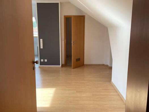 Wohnung zur Miete 605 € 2 Zimmer 57 m² Geschoss 3/4 frei ab 01.10.2026 Würzburger Straße Neustadt Neustadt an der Aisch 91413