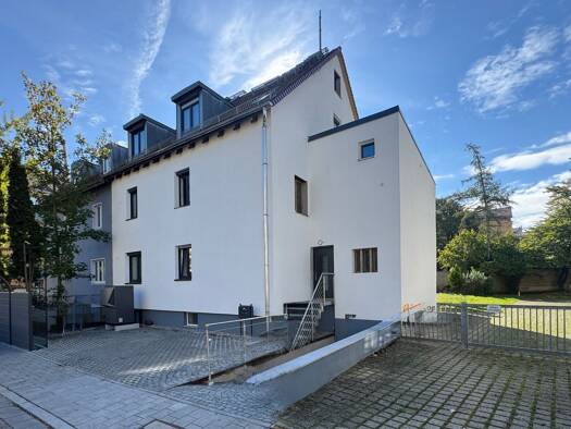 Wohnung zum Kauf provisionsfrei 825.000 € 8 Zimmer 207 m² EG frei ab sofort Ostenviertel Regensburg 93055