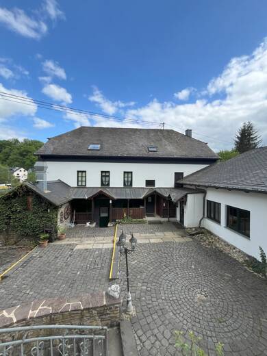 Haus zum Kauf 745.000 € 550 m² 7.200 m² Grundstück frei ab sofort Arzbach 56337