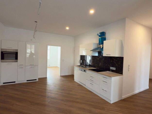 Wohnung zur Miete 1.200 € 4 Zimmer 82 m² 1. Geschoss Vockenhausen Eppstein 65817