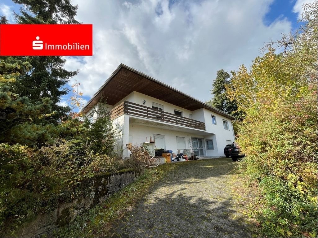 Einfamilienhaus zum Kauf 289.000 € 9 Zimmer 220 m²<br/>Wohnfläche 2.275 m²<br/>Grundstück ab sofort<br/>Verfügbarkeit Langenaubach Haiger 35708