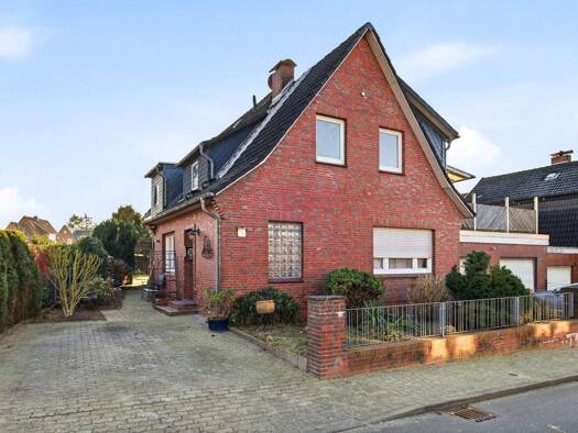 Mehrfamilienhaus zum Kauf 495.000 € 7 Zimmer 246 m² 793 m² Grundstück Lauenburg/Elbe 21481