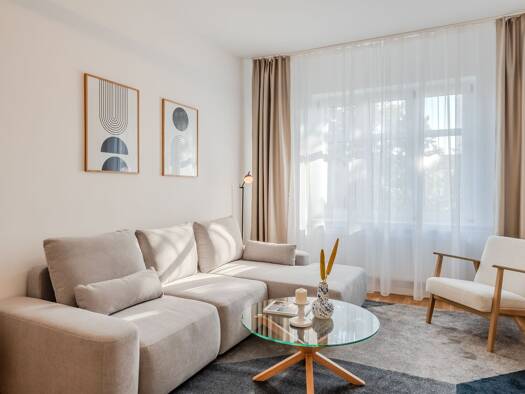 Wohnung zur Miete 1.440 € 1 Zimmer frei ab 30.09.2026 Framstraße 5 Neukölln Neukölln 12047