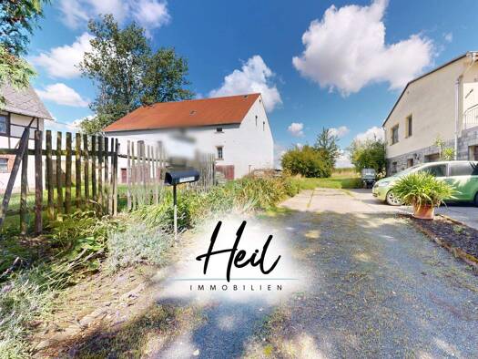 Einfamilienhaus zum Kauf 5 Zimmer 164,2 m² 3.216 m² Grundstück Geithain 04643