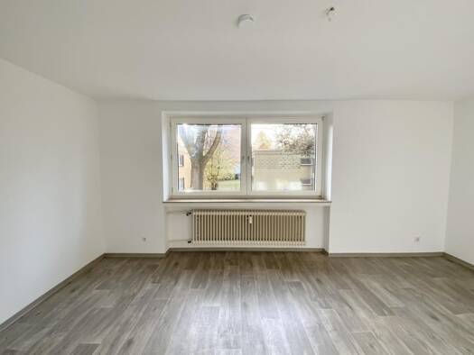 Wohnung zur Miete 569 € 3 Zimmer 75 m² 1. Geschoss frei ab 01.12.2025 Fröbelstraße 5 Innenstadt Gütersloh 33330