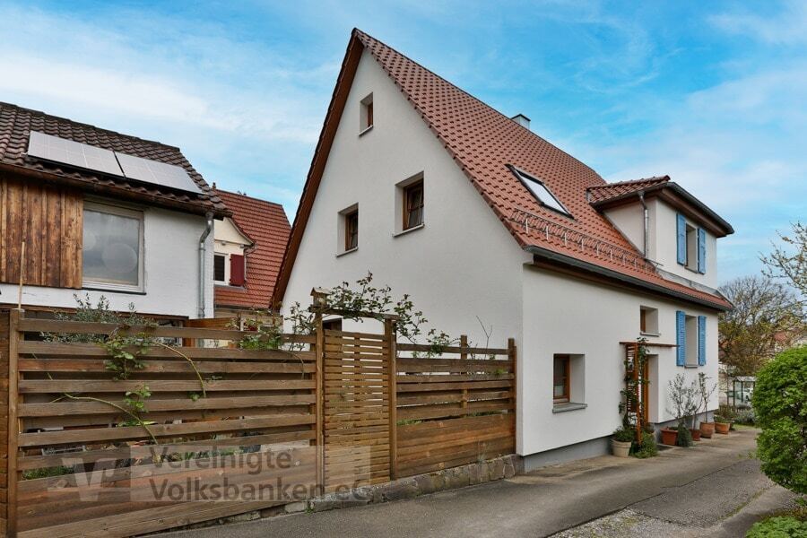 Einfamilienhaus zum Kauf 599.000 € 4 Zimmer 140 m²<br/>Wohnfläche 370 m²<br/>Grundstück Pliezhausen Pliezhausen 72124