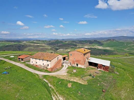 Land-/Forstwirtschaft zum Kauf 5.000.000 € 1.700 m² 2.000.000 m² Grundstück Siena - Asciano 53041