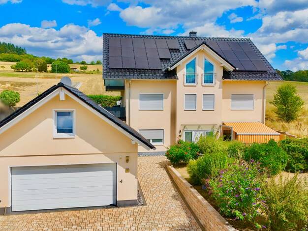 Einfamilienhaus zum Kauf 659.000 € 9 Zimmer 254 m² 780 m² Grundstück Allendorf Haiger 35708