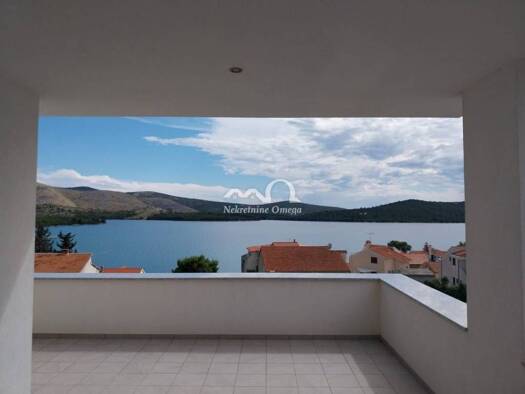 Haus zum Kauf 1.200.000 € 6 Zimmer 301 m² Zaboric, Sibenik - Okolica Šibenik