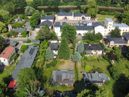 Einfamilienhaus zum Kauf 1.600.000 € 4 Zimmer 120 m² 1.933 m² Grundstück Bornstedt Potsdam 14469