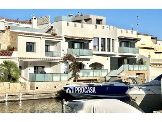 Chalet zum Kauf 1.490.000 € 6 Zimmer 631 m² Castelló d'Empúries 17487