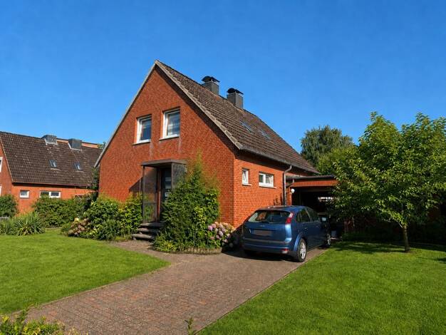 Einfamilienhaus zum Kauf 299.000 € 5 Zimmer 90 m² 800 m² Grundstück Reppenstedt Reppenstedt 21391