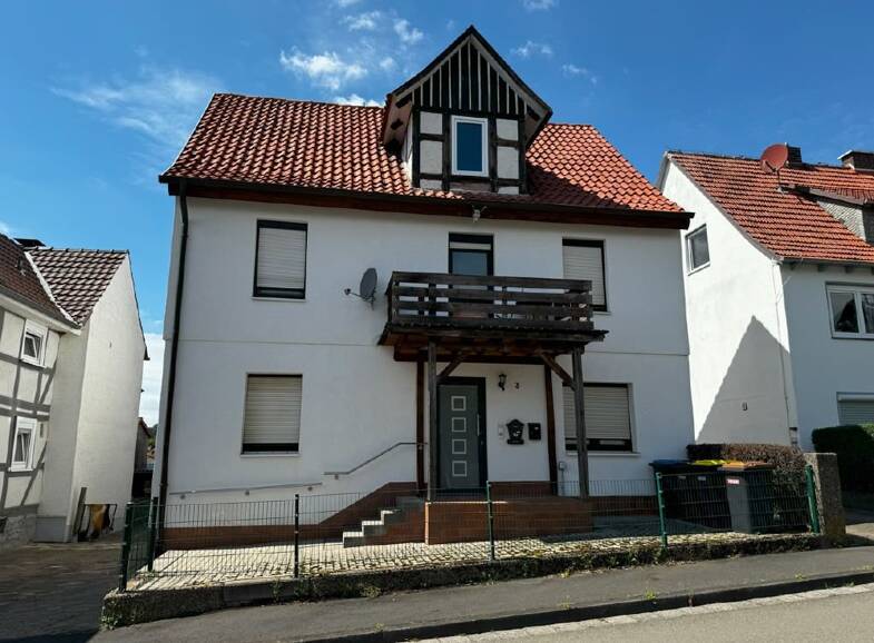 Mehrfamilienhaus zum Kauf 220.000 € 6 Zimmer 150,4 m² 573 m² Grundstück Altwildungen Bad Wildungen 34537