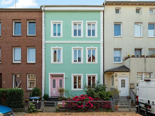 Stadthaus zum Kauf 820.000 € 6 Zimmer 158,9 m² 124 m² Grundstück St. Lorenz Nord Lübeck 23554