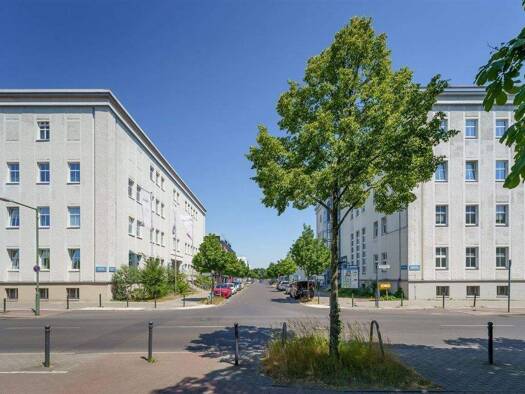 Bürogebäude zur Miete provisionsfrei 13,80 € 2 Zimmer 48,9 m² Bürofläche Ernst-Augustin-Straße 12 Adlershof Berlin 12489