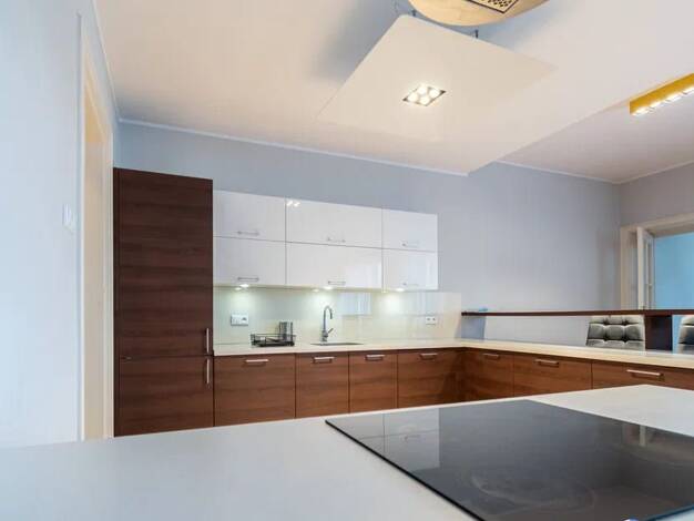 Wohnung zur Miete 700 € 3 Zimmer 97 m² frei ab sofort Brunner Hauptstraße 26 Brunn Östliche Außenstadt 90475