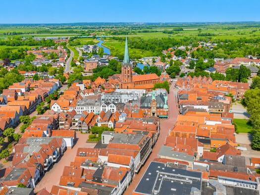 Mehrfamilienhaus zum Kauf 1.650.000 € 7,5 Zimmer 289,3 m² 180 m² Grundstück Buxtehude 21614