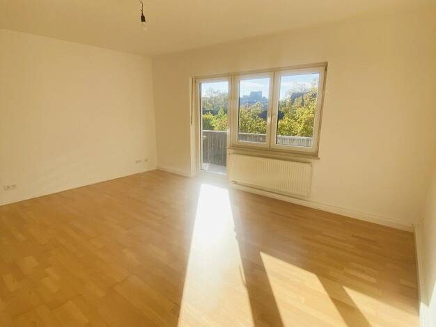 Wohnung zur Miete 990 € 2 Zimmer 65 m² 2. Geschoss Maxtorgraben Gärten h d Veste Nürnberg 90409