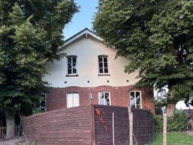Einfamilienhaus zum Kauf provisionsfrei 325.000 € 9 Zimmer 160 m² 3.500 m² Grundstück St. Georgiwold 28 St Georgiwold Weener 26826