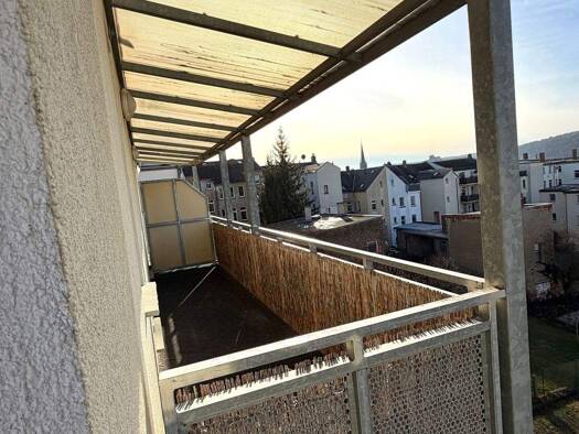 Wohnung zur Miete 570 € 3 Zimmer 88 m² Geschoss 3/4 frei ab sofort Gagarinstraße 61 Innenstadt Gera 07545