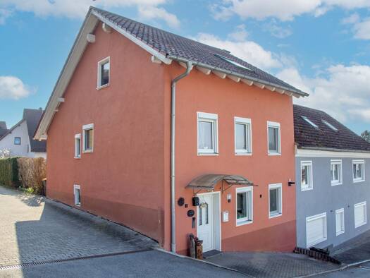 Doppelhaushälfte zum Kauf 285.000 € 5 Zimmer 130 m² 135 m² Grundstück Landau 94405