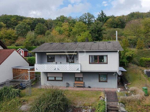 Einfamilienhaus zum Kauf 210.000 € 5 Zimmer 132 m² 569 m² Grundstück Hartenrod Bad Endbach / Hartenrod 35080